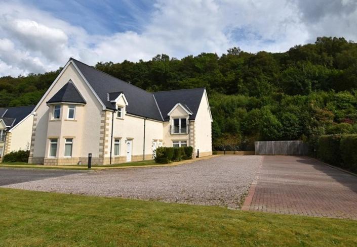 Conaglen, Glenloch View, Fort William 2-Bedroom Loch Side Flat 外观 照片