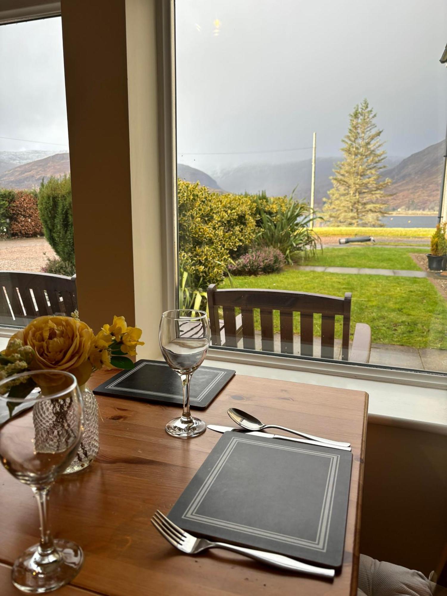 Conaglen, Glenloch View, Fort William 2-Bedroom Loch Side Flat 外观 照片