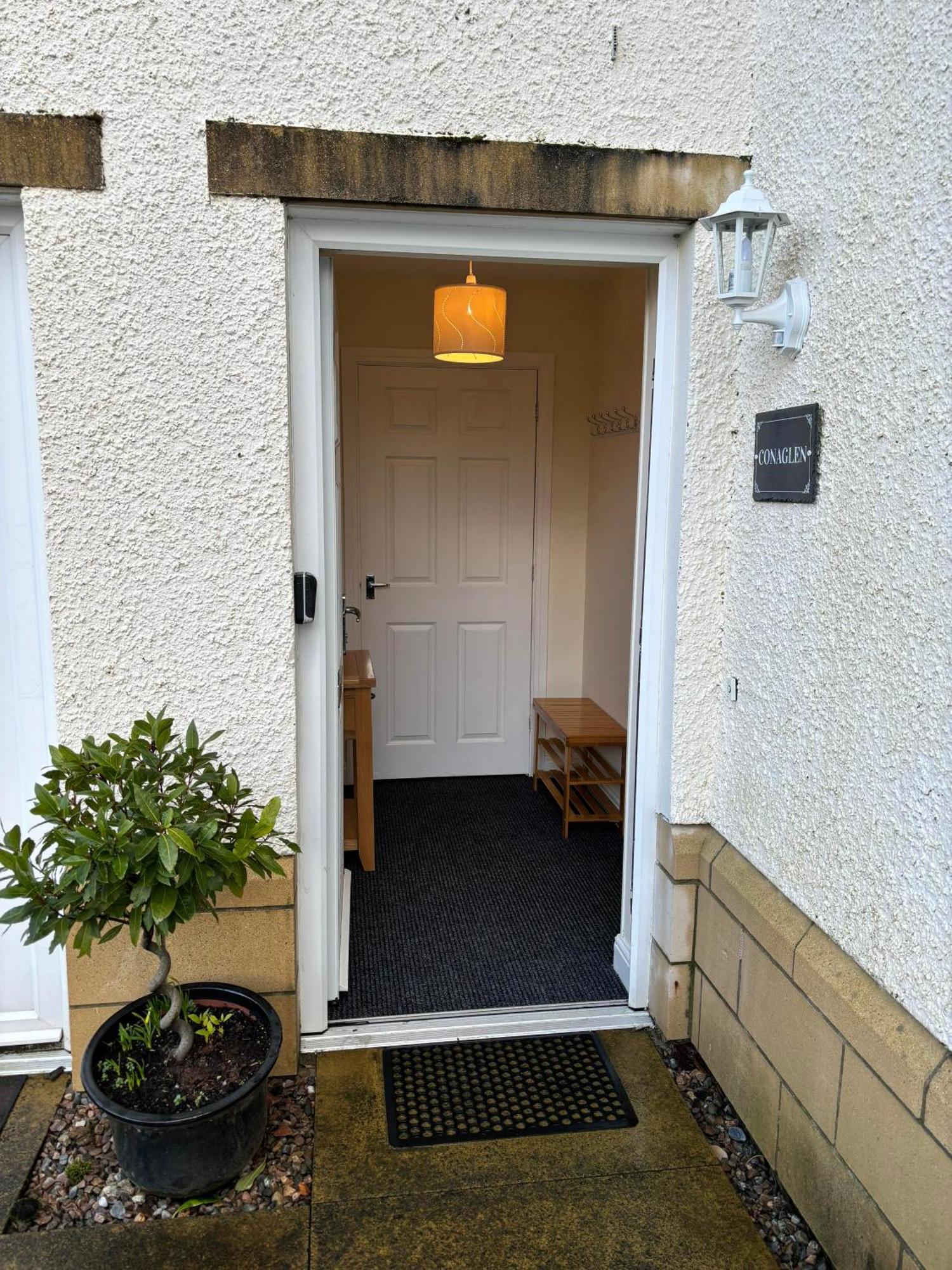 Conaglen, Glenloch View, Fort William 2-Bedroom Loch Side Flat 外观 照片